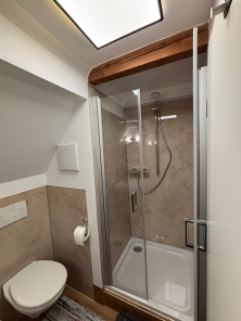 Badezimmer mit Dusche Zwergenstube