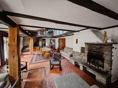 Sofaecke mit Kamin Atelier Ebene 1